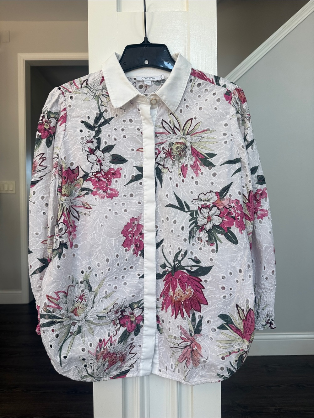 Chicos White Eyelet Floral Button-Up Cotton Top 6 - Picture 3 of 10